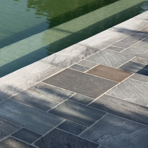 Grey Sandstone Poolumrandungen und Setzstufen